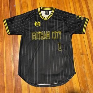 DC Women’s Black and Yellow Batman Gotham City Jersey